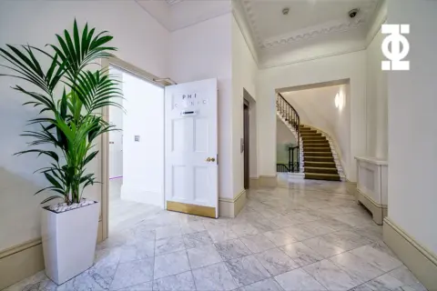 Phi Beauty Clinic — Aesthetic Plastic Surgery