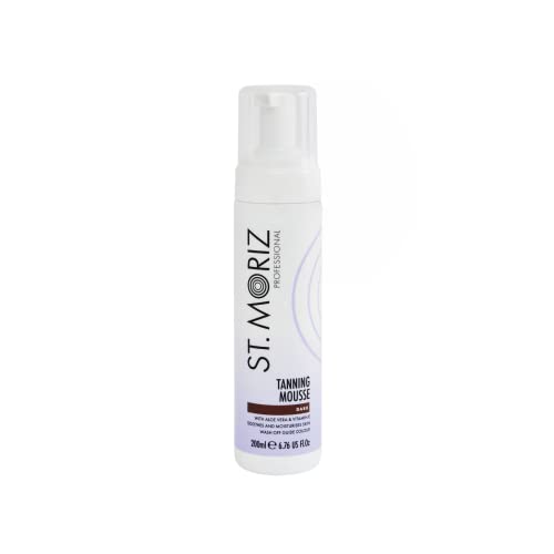 St Moriz Professional Instant Tanning Mousse in Dark | Fast Drying Vegan Fake Tan | With Aloe Vera & Vitamin E | For Streak Free Deep Bronze Glow