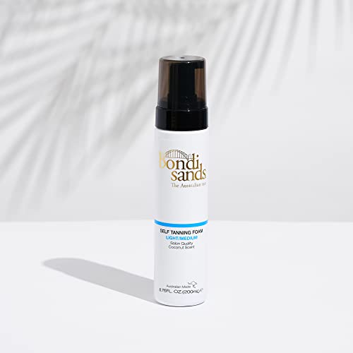 Bondi Sands Light/Medium Self-Tanning Foam - Lightweight, Buildable Formula Gives a Sun-Kissed Glow for a Flawless Finish; Enriched with Aloe Ver