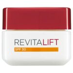 L'Oréal Paris Revitalift Day Cream, Anti-Wrinkle Moisturiser, Day Cream SPF 30, 50 ml (Pack of 1)