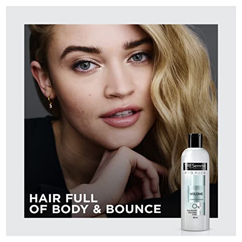 TRESemmé Pro Pure Airlight Volume Conditioner sulphate, dye, silicone free for amplified volume, body and bounce 380 ml
