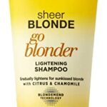 John Frieda Go Blonder Lightening Shampoo, Travel Shampoo, Mini Shampoo for Blonde Hair 50 ml