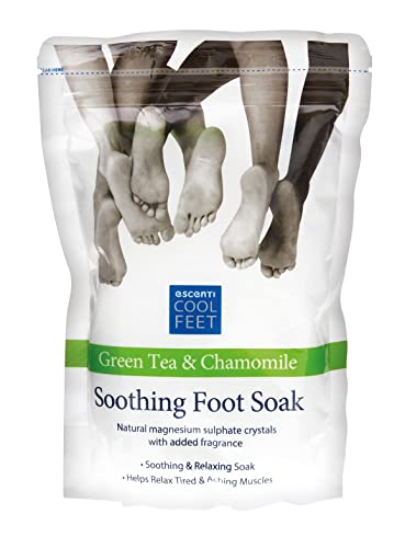 ESCENTI® COOL FEET SOOTHING GREEN TEA & CHAMOMILE ESSENTIAL FOOT SOAK