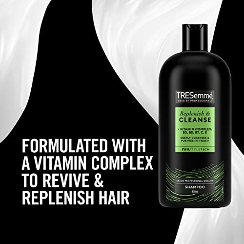 TRESemmé Replenish & Cleanse Shampoo with vitamin C for greasy hair 900 ml