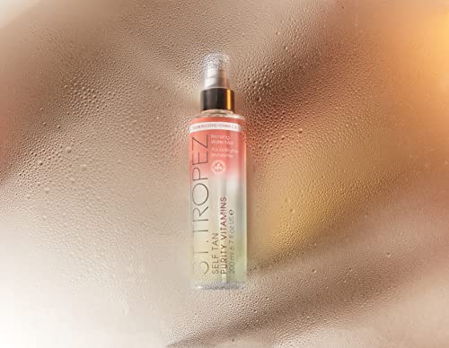 St.Tropez Fake Tan, Vitamin D Boosting Self Tan Purity Vitamins Bronzing Body Mist, Award Winning Vegan Tanning Water with Vitamin C, 100 Percent