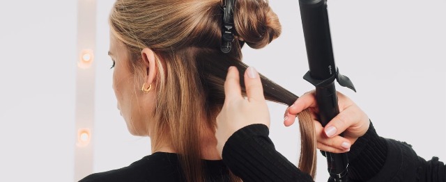 ghd Curve Creative Curl Wand - Unique 28 mm – 23 mm Tapered Barrel, Ultra-Zone Technology