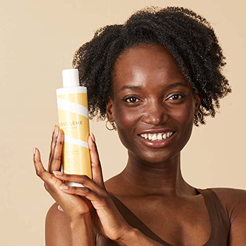 Bouclème - Curl Conditioner - Hydrating and Strengthening Hair Conditioner for Dry and Damaged Hair - 97% Naturally Derived Ingredients - 300ml