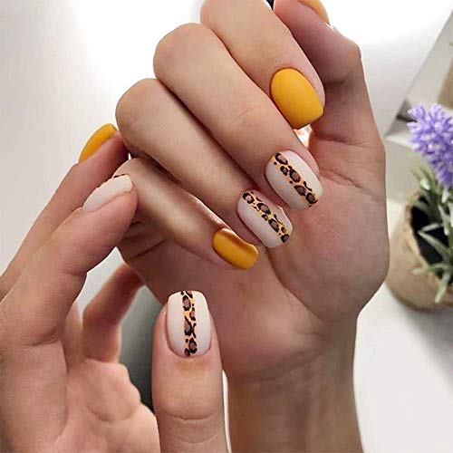 Leopard Print Nail Art Decals Stickers, EBANKU Leopard Print Design Nail Sticker Self-Adhesive Nail Sticker Supplies for Women Girls Nails Decor