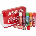 Lip Smacker - Coca-Cola Tin Collection - Set of Flavoured Lip Balms for Kids - Sweet Gift in a Collectible Iconic Coca-Cola Lip Balm Set - Gift P