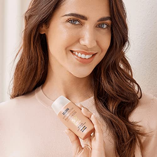 ISDIN Fusion Water Color SPF 50 (Medium) 50ml , Tinted daily facial sun cream , Ultra-light texture