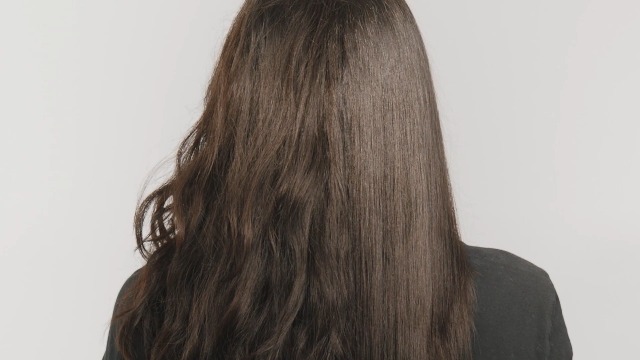 ghd Sleek Talker - Wet To Sleek Styling Oil, Smoothing and Softening Hair Oil With Heat Protection, Formulated with Nourishing Argan Oil, Non-gre