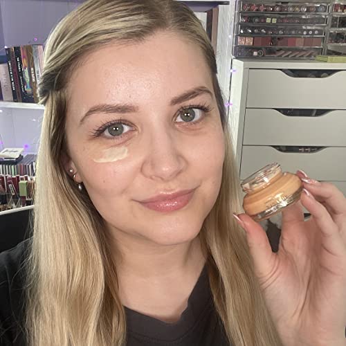 Revolution Pro, Miracle Eye Cream, Hydrating & Beautifying Eye Cream, Reduces Dark Circles & Fine Lines, Contains Vitamin C, 15 ml