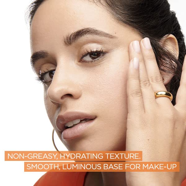 L'Oréal Paris Revitalift Clinical 12% Pure Vitamin C Brightening Serum for Face, Powerful Antioxidant Protection, Brighter & Smoother Skin, inclu