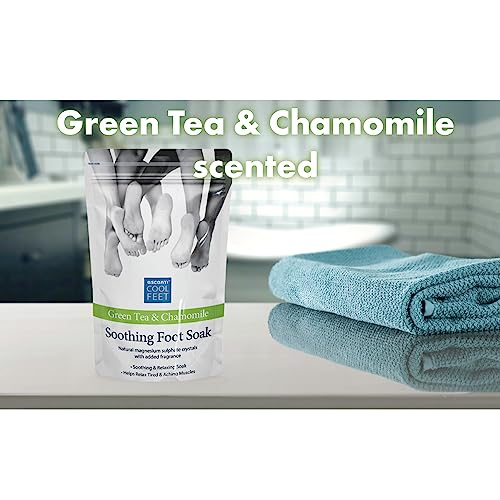 ESCENTI® COOL FEET SOOTHING GREEN TEA & CHAMOMILE ESSENTIAL FOOT SOAK