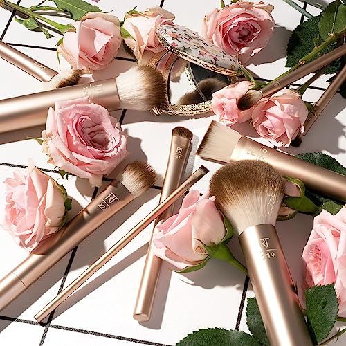 REAL TECHNIQUES Au Naturale Makeup Brush Kit, For Foundation, Powders, and Concealers, Premium Quality Face Brushes, 9 Piece Set, Gold