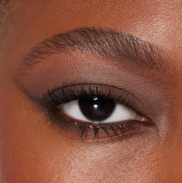 e.l.f. Perfect 10 Eyeshadow Palette, Ten Ultra-pigmented Nude, Matte Shades, Blendable Formula, Vegan & Cruelty-free, Nude Mood (Packaging May Va