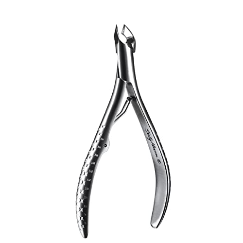 Sally Hansen Beauty Tools - Nip'em Neat Classic Cuticle Nipper & Pusher 1/2 Jaw