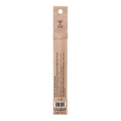 e.l.f. Fluffy Eye Blender Brush, Vegan Makeup Tool, Flawlessly Applies Eyeshadow & Sets Concealer