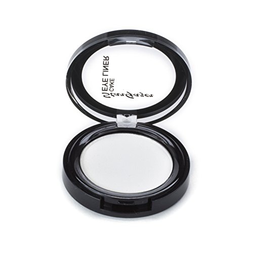 Black Cake eye liner. A wet and dry use pressed powder cake eye liner.