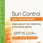 Garnier Skin Naturals Sun Control Daily Moisturiser Spf 15, 50Ml