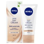 NIVEA Tinted Moisturising Day Cream in a Pack of (4 x 50 ml), Vitamin E Enriched Tinted Moisturiser with SPF 15, Skin Care Essentials