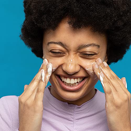 Selfless by Hyram Centella and Green Tea Hydrating Gel Cleanser a Hydrating Deep Clean for All Skin Types 150ml, Clear