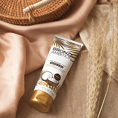 Bronze Ambition 2 in 1 Tan Primer/Remover & Glow & Go (200ml) - The Perfect Tanning Combination. With a Tropical Coconut Fragrance